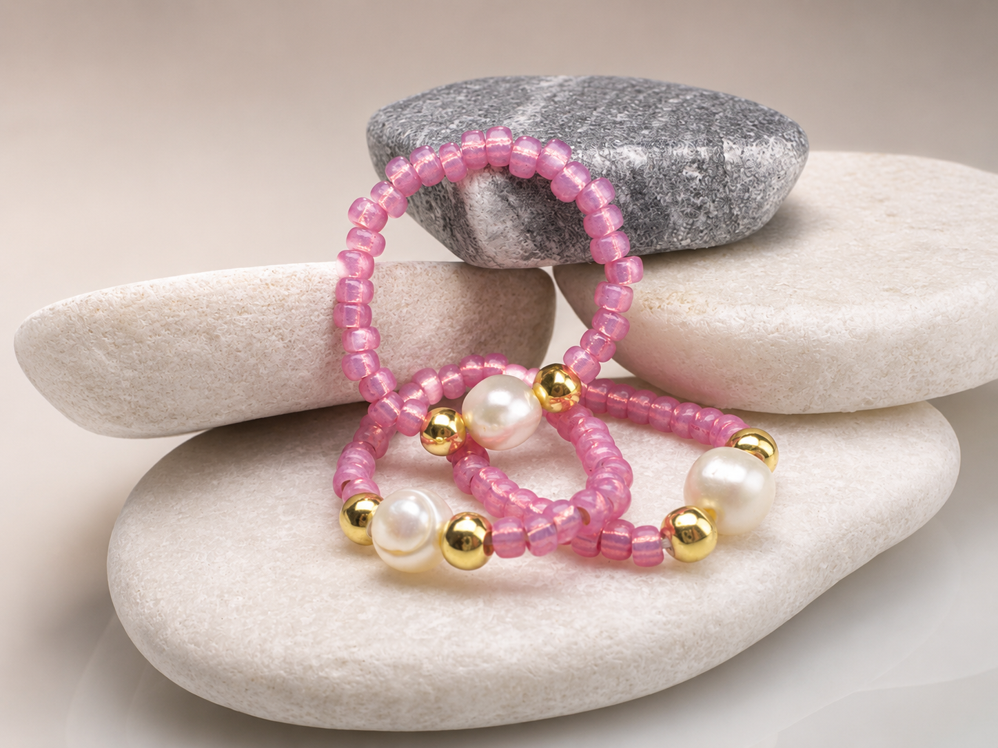 Rose & Pearls Ring