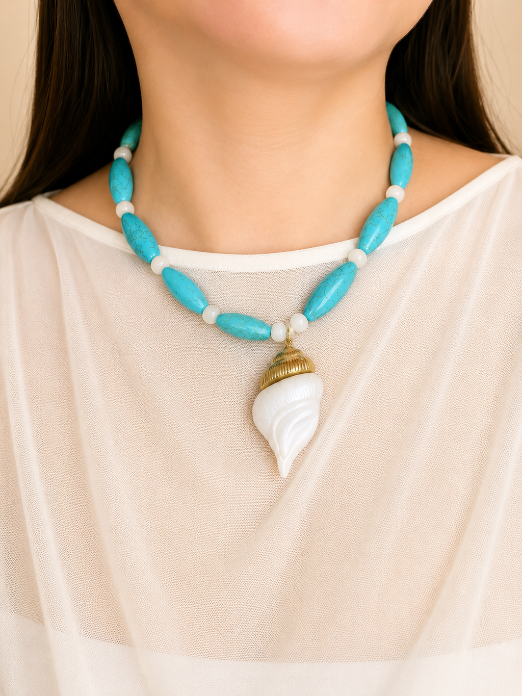 Golden Shell Necklace