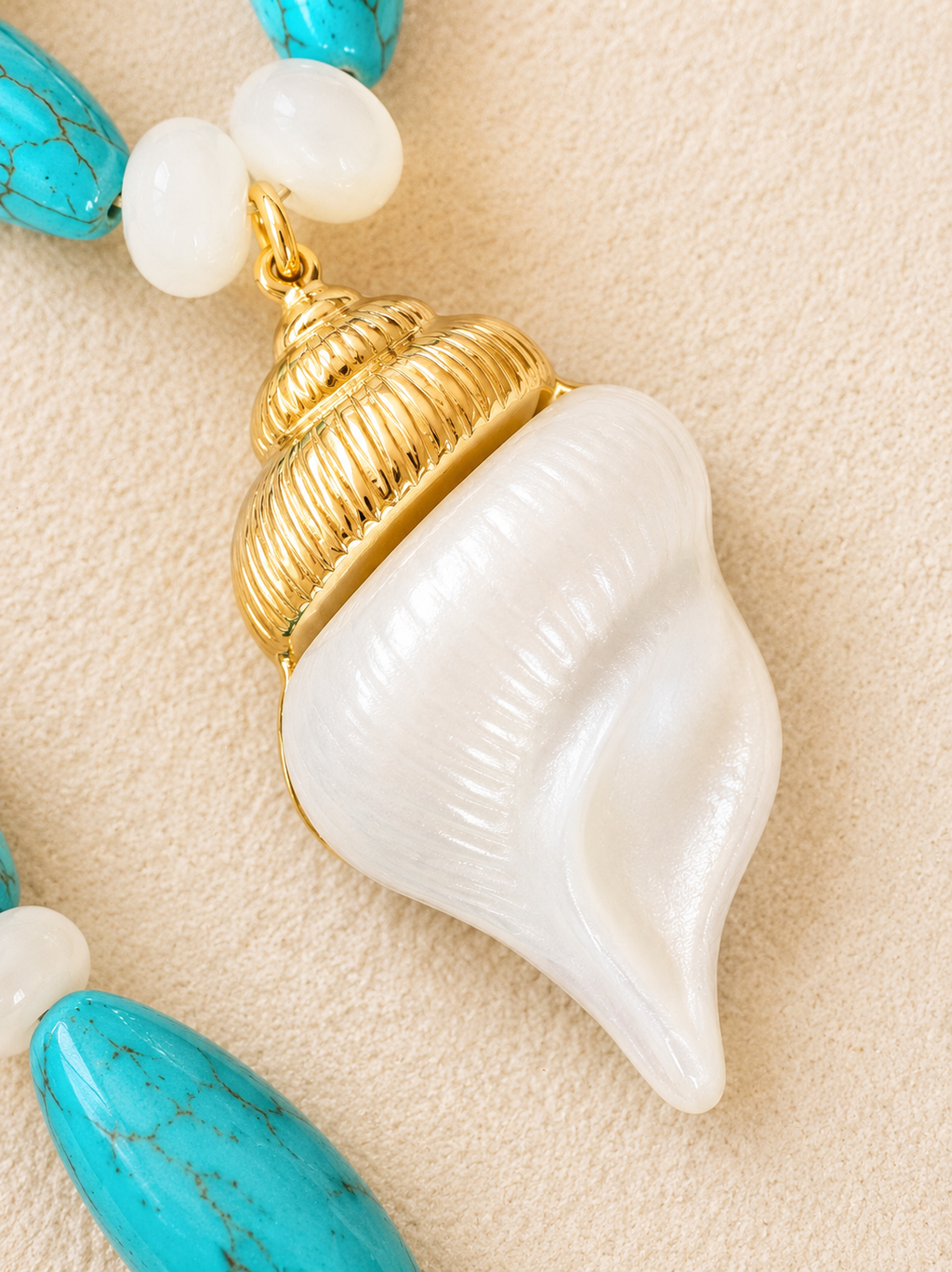 Golden Shell Necklace