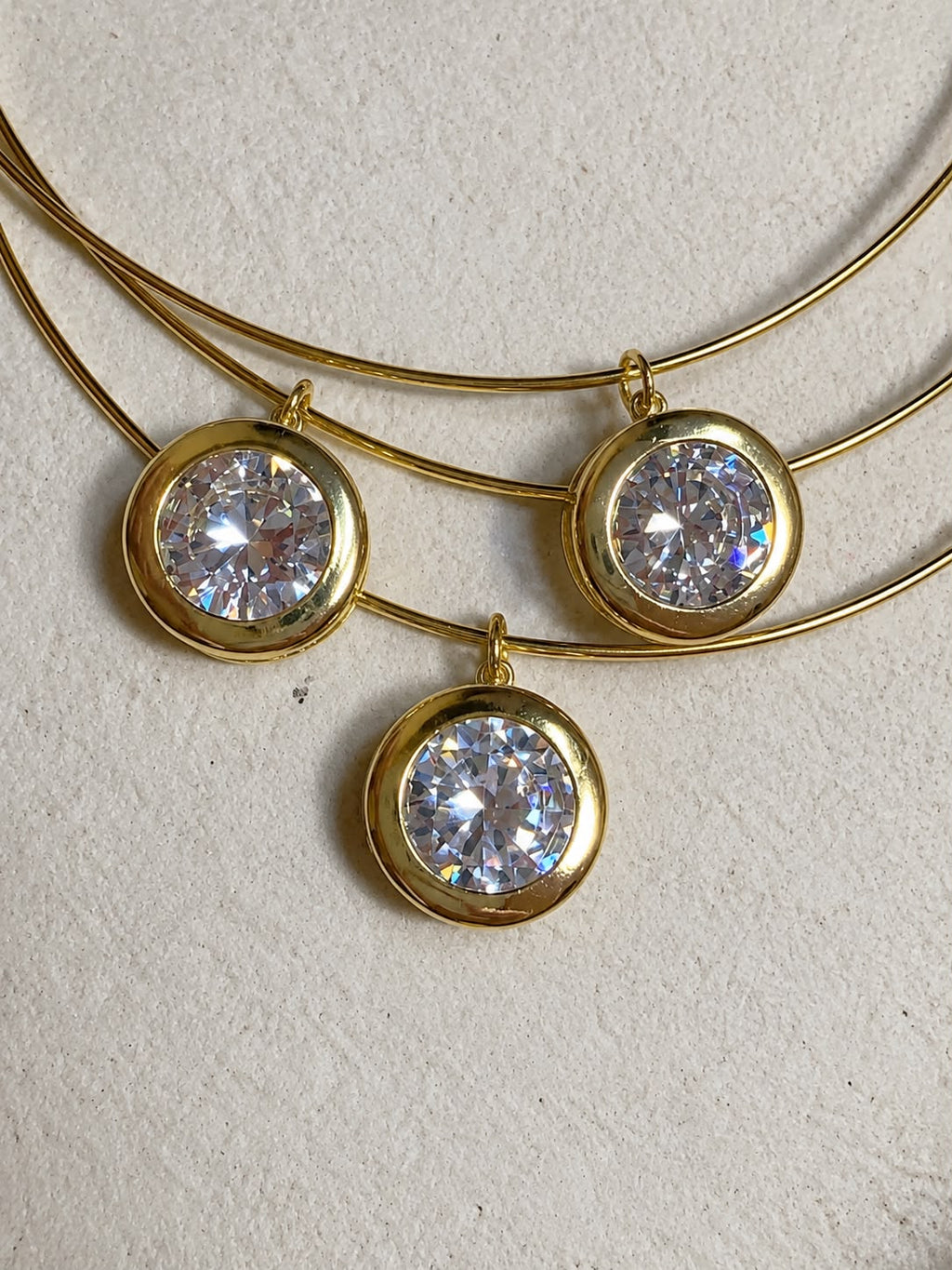 Gem Circule Choker